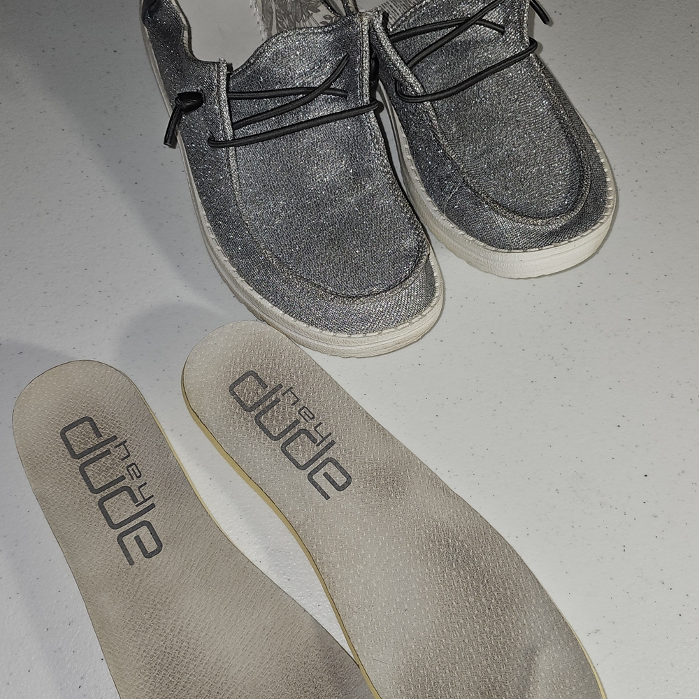 Hey Dude Wendy Stretch Sparkling Gray Size US6/ Euro 37 Comfy, Fun, Trendy VGUC - Picture 5 of 16